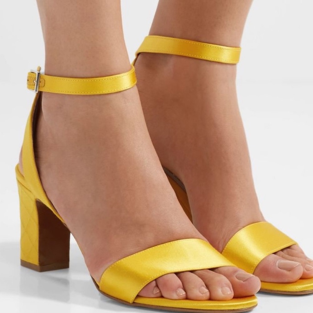 Tabitha Simmons stunning yellow satin heels 😍😍😍in great condition